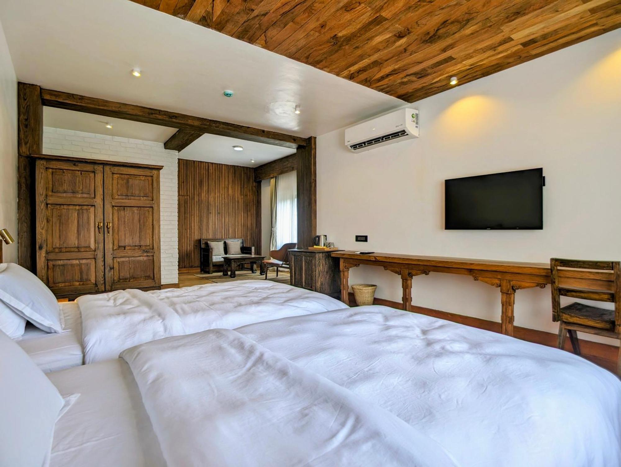 Uma Residence And Suites Katmandu Dış mekan fotoğraf