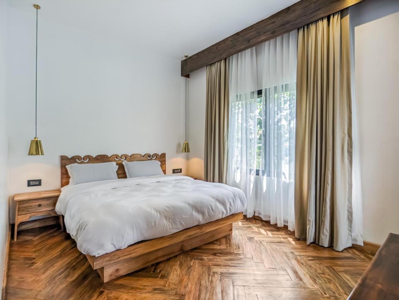 Uma Residence And Suites Katmandu Dış mekan fotoğraf
